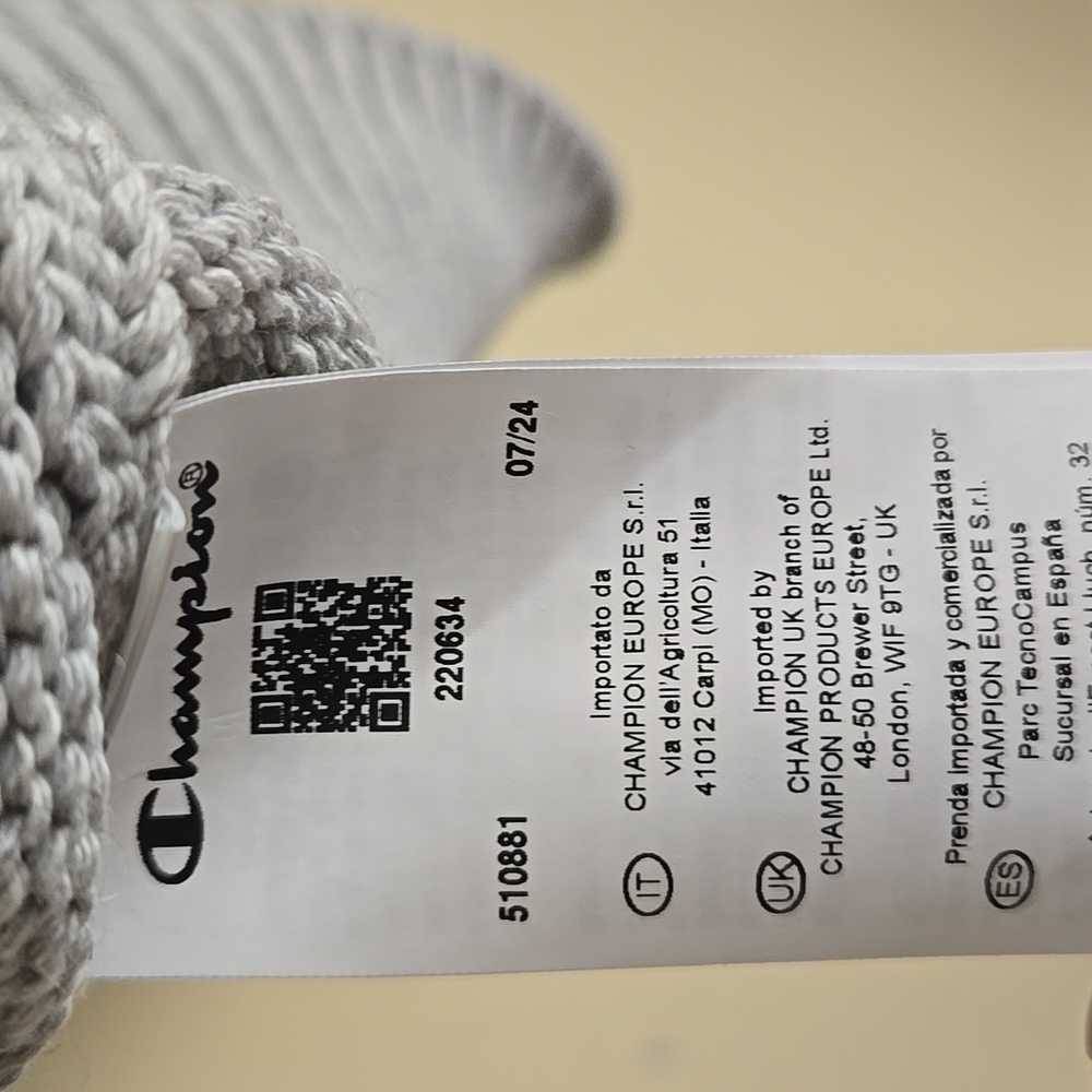 LIMITED EDITION Champion Shawl Sweater With Embroidery - Picture 12 of 14